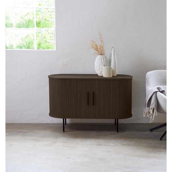 Comodă maro cu aspect de lemn de stejar cu ușă glisantă 120x76x45 cm Nola – Unique Furniture-image-1