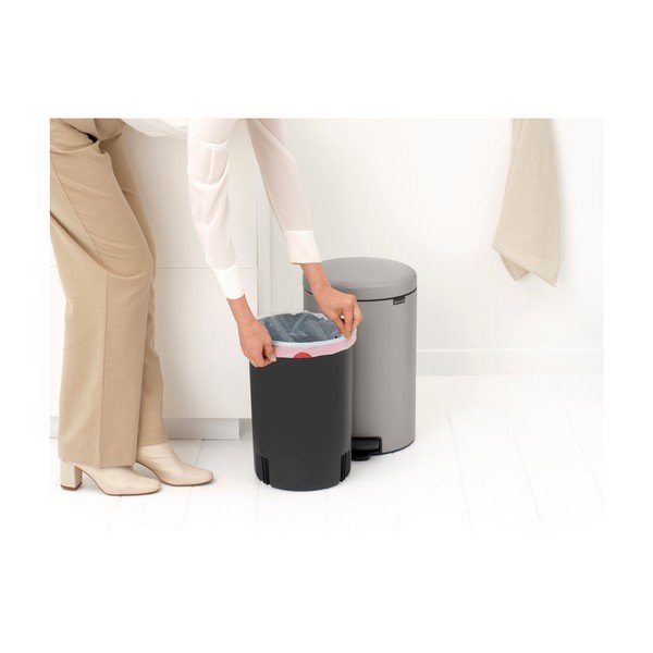 Coș de gunoi gri deschis cu pedală din oțel 20 l NewIcon – Brabantia-image-4