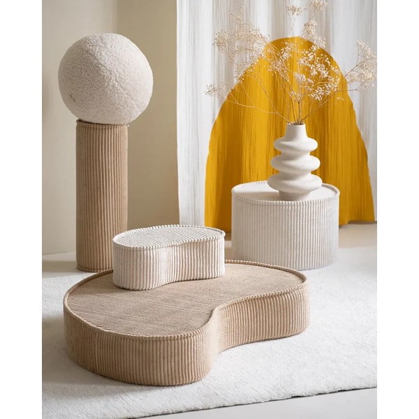 Pernă decorativă pentru copii maro deschis cu tapițerie din catifea reiată Roll – Wigiwama-image-1