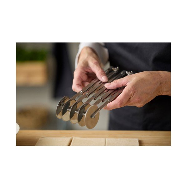 Tăietor de patiserie din oțel – Blomsterbergs-image-2