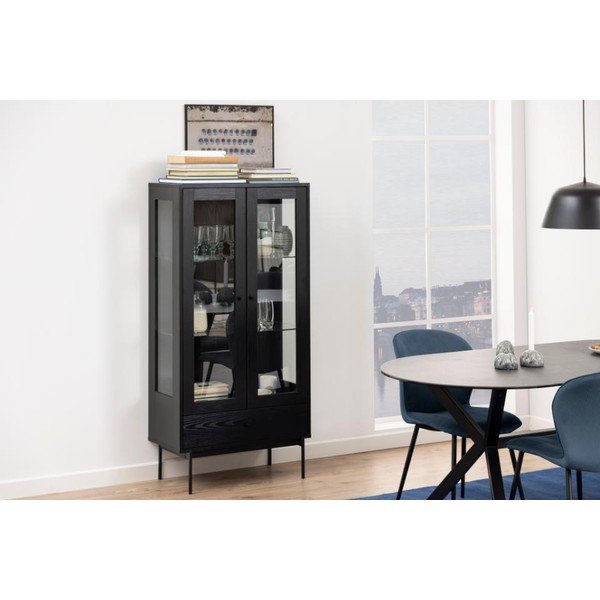 Vitrină neagră cu aspect de lemn de frasin 75x152 cm Angus – Actona-image-1