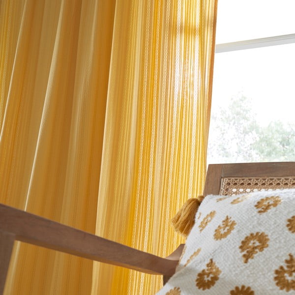 Perdea galbenă 140x229 cm Zofia Broderie Anglaise – Pineapple Elephant-image-3