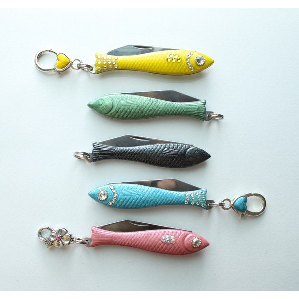 Briceag cehesc peștișor by Alexandra Dětinska, albastru deschis sidefat-image-4