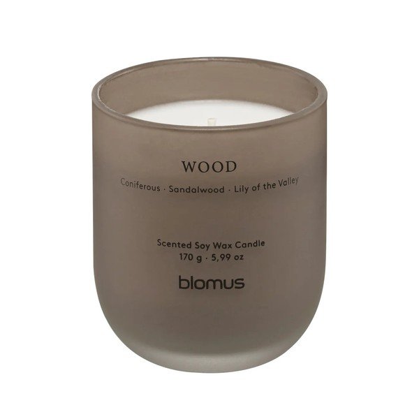 Lumânare parfumată din ceară de soia timp de ardere 35 h Tuoksu Wood – Blomus