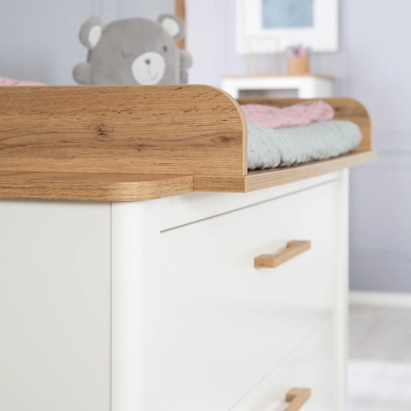 Comodă de copii albă joasă cu aspect de lemn de stejar cu masă de schimbat 119x100 cm Ava – Roba-image-3