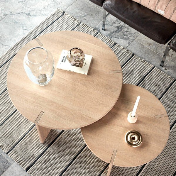 Măsuță de cafea în culoare naturală rotundă din lemn de stejar ø 90 cm Oy – OYOY Living Design-image-1
