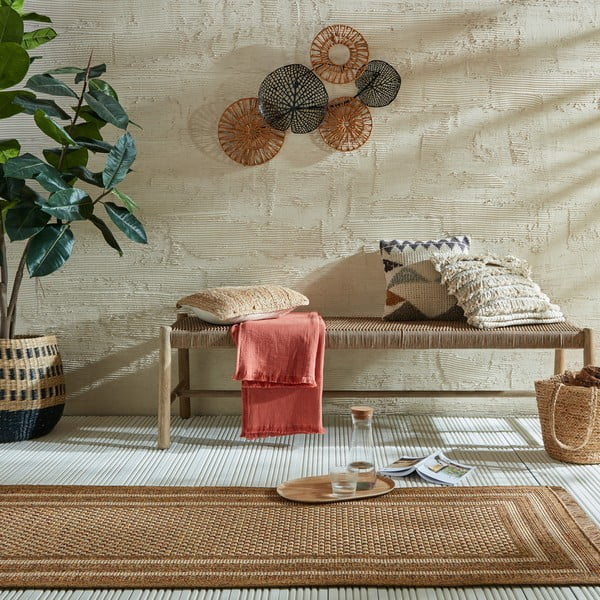 Covor tip traversă de exterior în culoare naturală 80x230 cm Layla Border – Flair Rugs-image-1