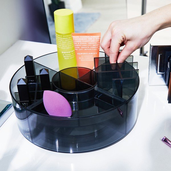 Organizator de baie negru mat pentru cosmetice din plastic reciclat Cosmetic Carousel – iDesign-image-1