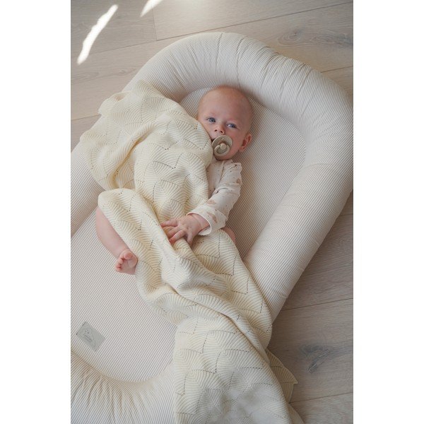 Cuib pentru bebeluș bej 52x84 cm Classic Stripes Camel – Cam Cam Copenhagen-image-1