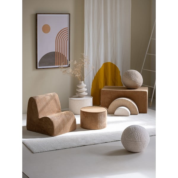 Fotoliu de copii maro cu tapițerie din catifea reiată Cloud – Wigiwama-image-1