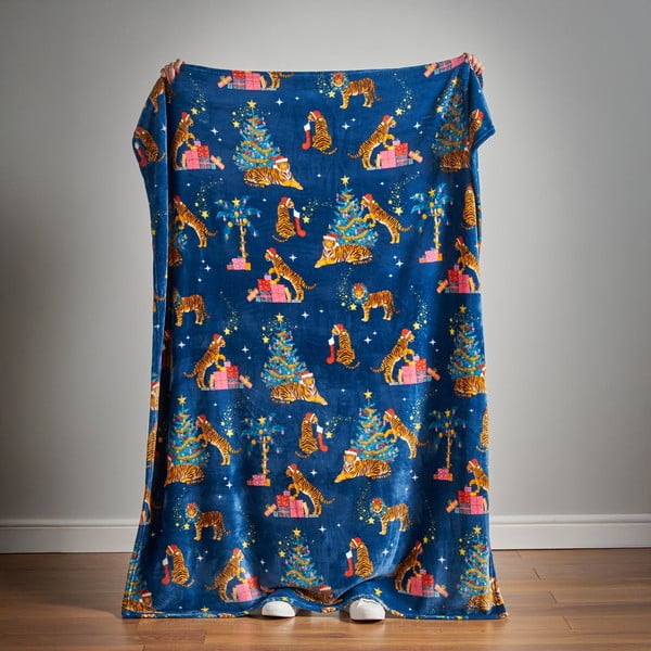 Pătură albastră din micropluș/cocolino 130x170 cm  cu model de Crăciun Christmas Tiger – Catherine Lansfield-image-4