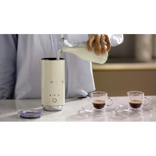 Aparat electric pentru spumă de lapte crem din plastic 120 ml – SMEG-image-2