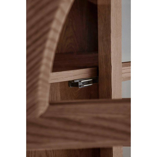 Vitrină în culoare naturală închisă cu aspect de lemn de nuc 90x195x40 cm Sandor – Jotex-image-2