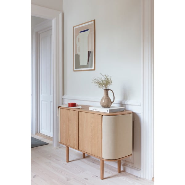 Comodă bej/în culoare naturală joasă cu aspect de lemn de stejar 109x75 cm Treasures – UMAGE-image-1