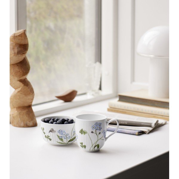Cană albă din porțelan 330 ml Hammershøi Summer – Kähler Design-image-1