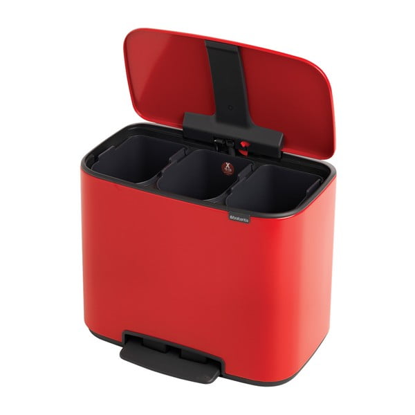 Coș de gunoi cu pedale și 3 compartimente interioare Brabantia Bo, 3 x 11 l, roșu
