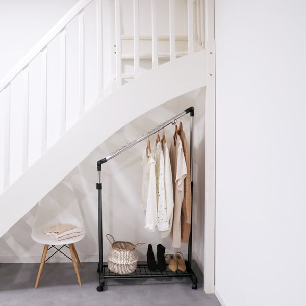 Suport pentru haine negru telescopic/cu roți din metal Under Stairs – Compactor-image-1