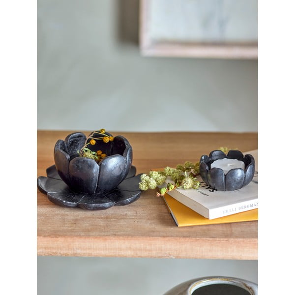 Sfeșnice pentru lumânări tip pastilă  3 buc. din piatră Reiko – Bloomingville-image-1