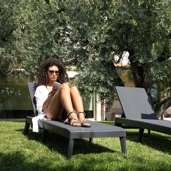 Șezlong de grădină negru din ratan artificial Numana – Toomax-image-1