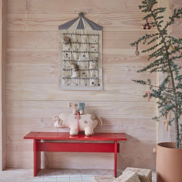 Bancă roșie din lemn masiv Kotai – OYOY Living Design-image-3