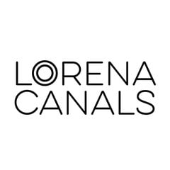 Lorena Canals · Reversible