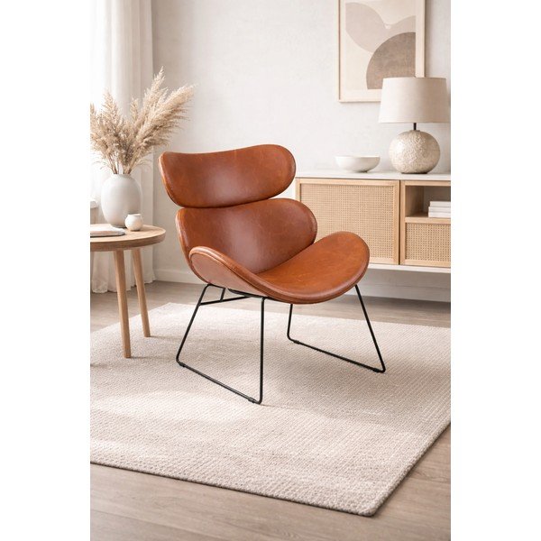 Fotoliu cu husă din imitație de piele și picioare negre Actona Cazar, maro-image-1