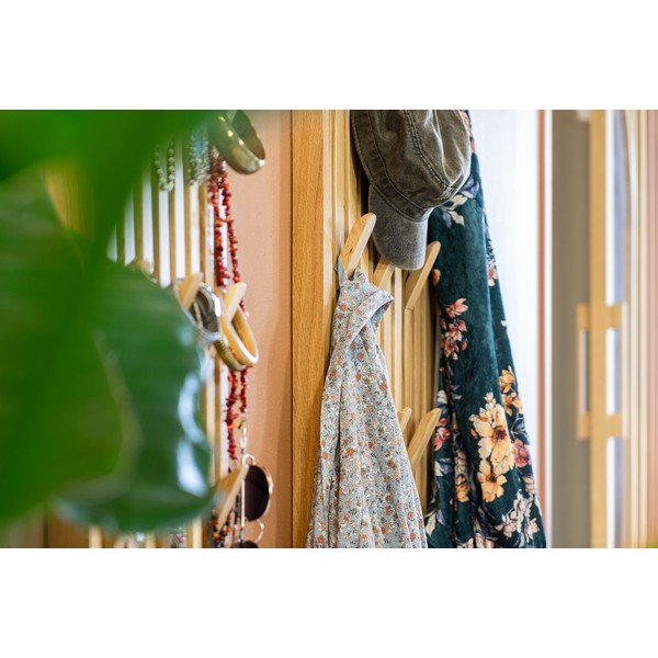 Panou de agățat diverse în culoare naturală din lemn de stejar 46x100x8 cm Parco – Spinder Design-image-4