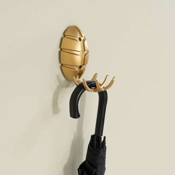 Cârlig auriu de montat pe perete din plastic Bug – Spinder Design-image-4