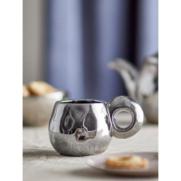 Cană argintiu-lucios din gresie ceramică 300 ml Shine – Bloomingville-image-1