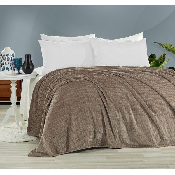 Cuvertură maro pentru pat dublu 200x220 cm Melinda - Mijolnir