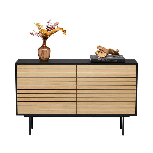 Comodă neagră/în culoare naturală joasă cu aspect de lemn de stejar 140x84 cm Stripe – Woodman-image-4
