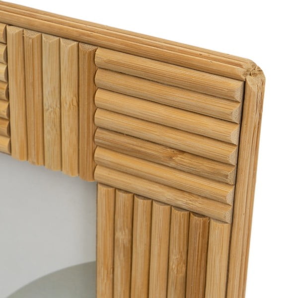 Ramă foto în culoare naturală de sine stătătoare din bambus 23x28 cm – Casa Selección-image-2