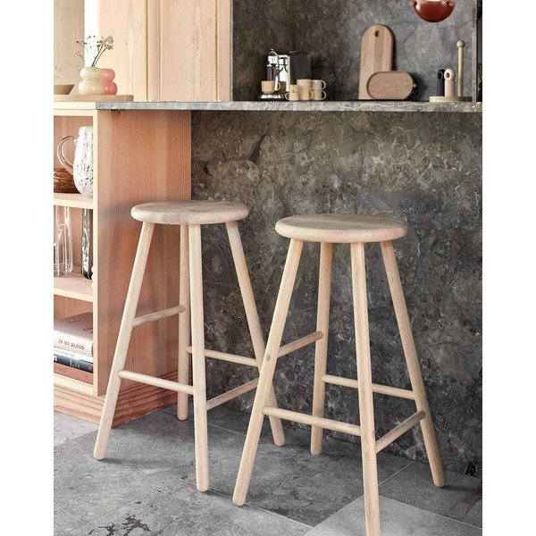Scaun de bar în culoare naturală deschisă din lemn de stejar (înălțime șezut 65 cm) Moto – OYOY Living Design-image-1