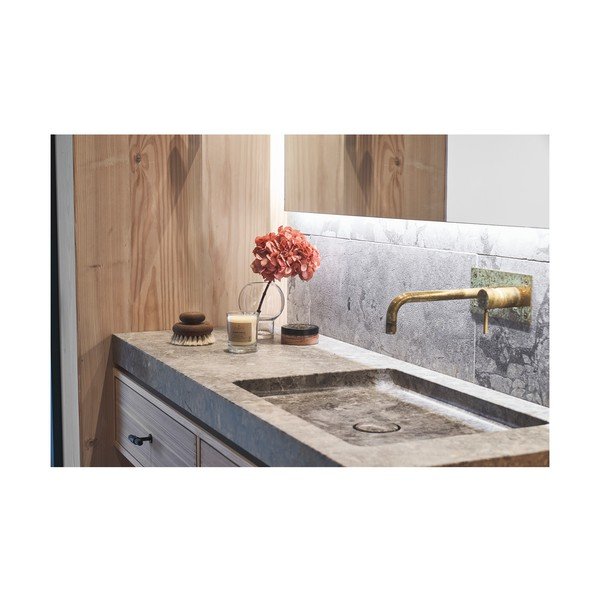 Lumânare parfumată timp de ardere 40 h Kras: Jasmine & Vanilla – Villa Collection-image-2