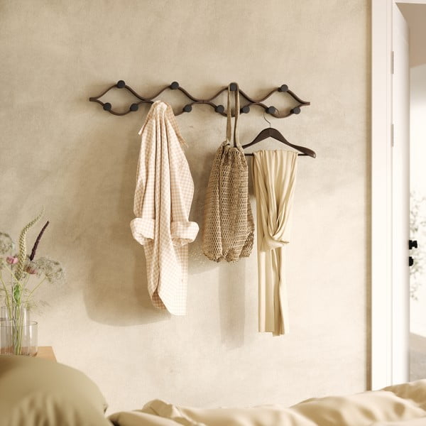 Cuier de perete în culoare naturală din lemn   de arbore de cauciuc Montage – Umbra-image-3