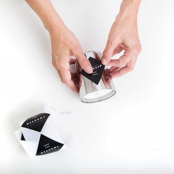 Lumânare Opulent Mahagony, 60 de ore - mesteacăn, mahon, cuișoare-image-3