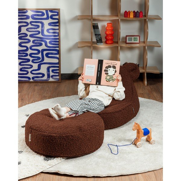 Fotoliu puf pentru copii maro închis cu tapițerie din țesătură bouclé Warm Hazel – Wigiwama-image-2