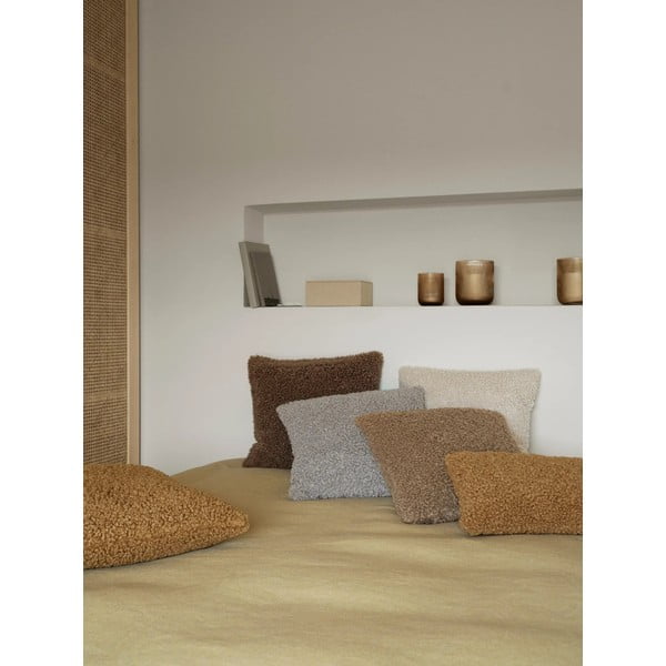 Față de pernă din material bouclé 50x50 cm Teddy – Blomus-image-1