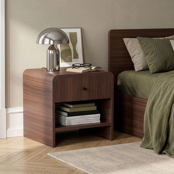 Noptieră în culoare naturală închisă cu aspect de lemn de nuc Parila – Nordure-image-1