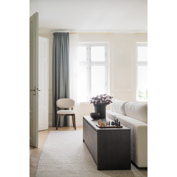 Comodă în culoare naturală închisă cu aspect de lemn de stejar 180x50x40 cm Melstone – Rowico-image-1