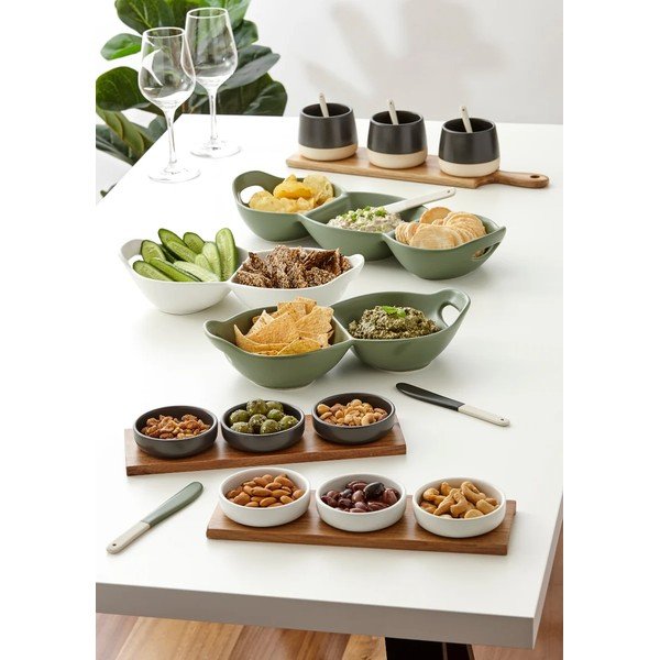 Boluri albe de servire în set de 3 bucăți din gresie Host - Ladelle-image-1