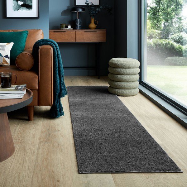 Covor tip traversă gri închis din fibre reciclate 60x230 cm Sheen – Flair Rugs-image-1