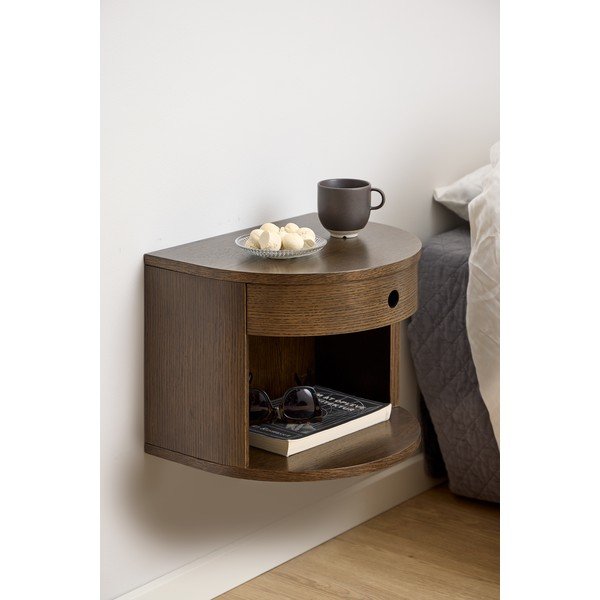 Noptieră în culoare naturală închisă cu aspect de lemn de stejar Paron – Actona-image-1