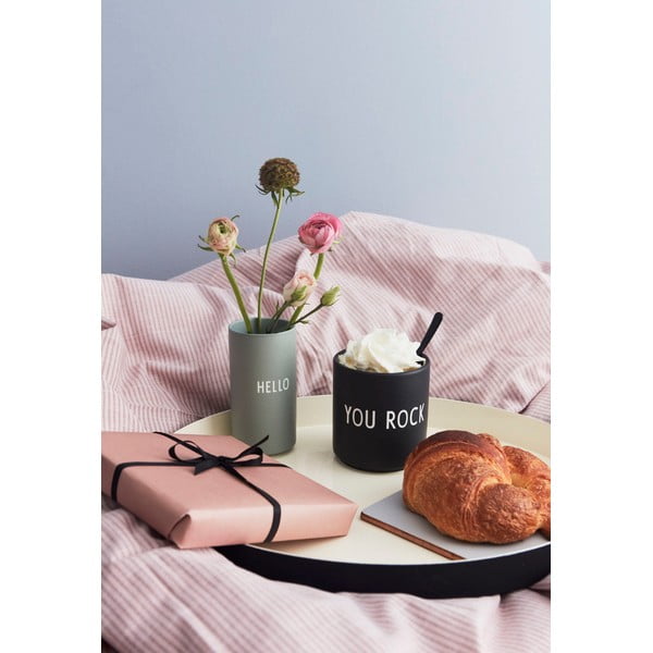 Cană neagră din porțelan 300 ml You Rock – Design Letters-image-2