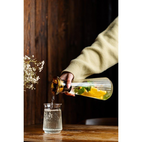 Carafă din sticlă 900 ml Mia – Vialli Design-image-3