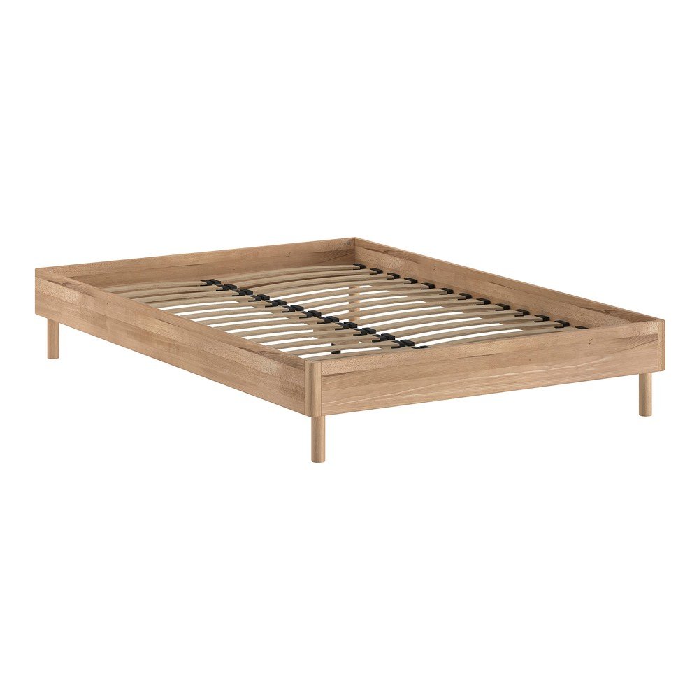 Pat matrimonial în culoare naturală din lemn de stejar fără tăblie cu somieră 140x200 cm Forrest – Vipack