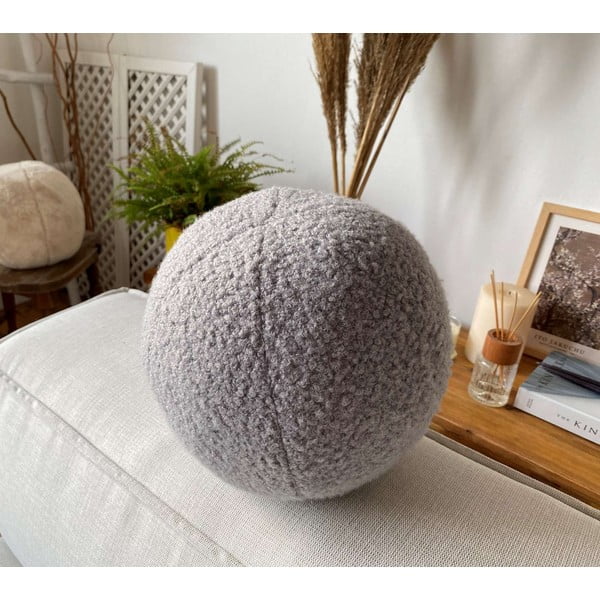 Pernă decorativă din material bouclé ø 25 cm Top – Mioli Decor-image-3