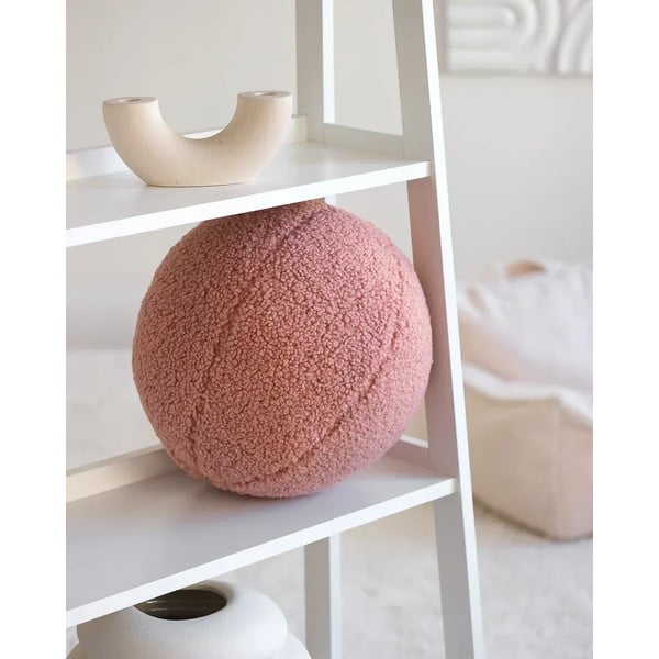 Pernă decorativă pentru copii roz cu tapițerie din țesătură bouclé Ball – Wigiwama-image-2