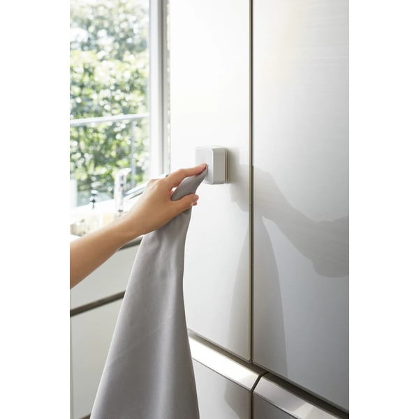 Suport pentru prosoape de bucătărie  alb autoadeziv din plastic Film Hook – YAMAZAKI-image-3