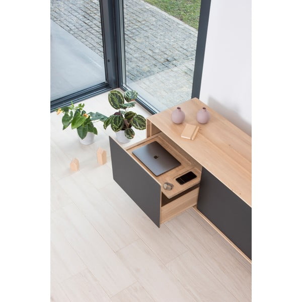 Comodă TV neagră/în culoare naturală din lemn de stejar 180x64 cm Fina – Gazzda-image-4